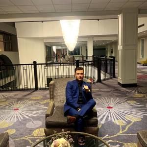 Meet your Posher, Brandon